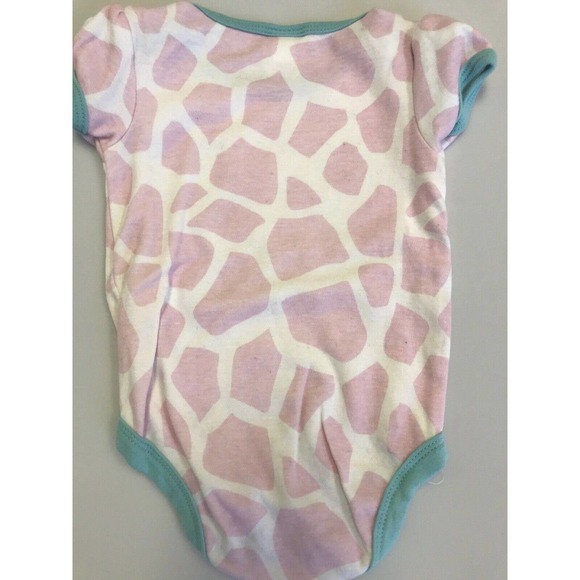 Chicka Chicka Boom Baby Girl's Pink Ruffle Outfit size 6-9 months - Picture 10 of 11